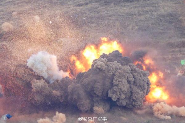 火力全开!南部战区空军实弹地靶训练 火力全开!南部战区空军实弹地靶训练