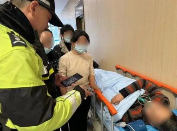 “老公你不要睡，你醒一醒，不要吓我……”骑警紧急救援！