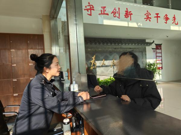 儿子突然下定决心学习！妈妈全力支持 ，结果里头有“鬼”！