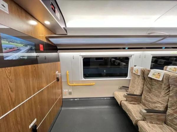 升级版动车上线!就在今天,途经镇江! 升级版动车上线!就在今天,途经镇江!