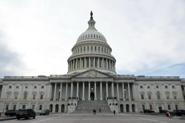 特朗普首战获胜，意味着什么？