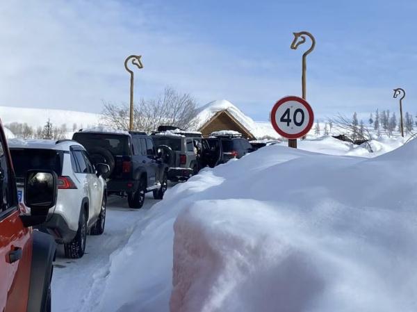 雪崩封路，滞留喀纳斯的日与夜