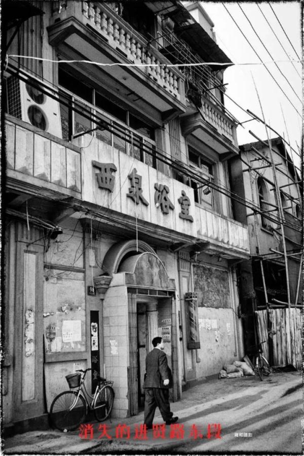 《繁花》带热一座城！进贤路也成热门打卡地