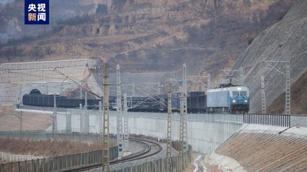 历时17个月建设陇海铁路宝鸡至天水段改线工程顺利开通 历时17个月建设陇海铁路宝鸡至天水段改线工程顺利开通