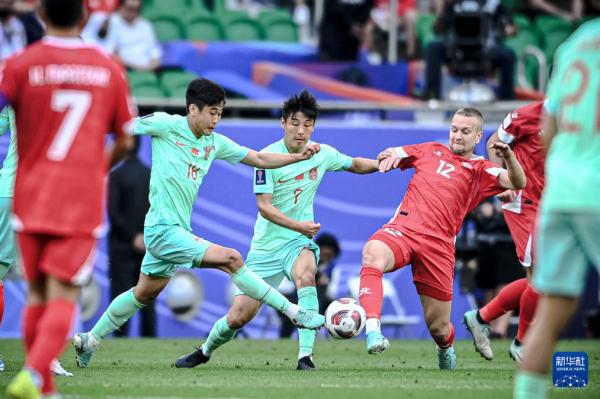 亚洲杯｜小组赛A组：中国队战平黎巴嫩队