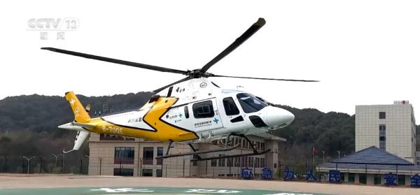 打造发展“新赛道” 低空经济“起飞”催生万亿级大市场 打造发展“新赛道” 低空经济“起飞”催生万亿级大市场