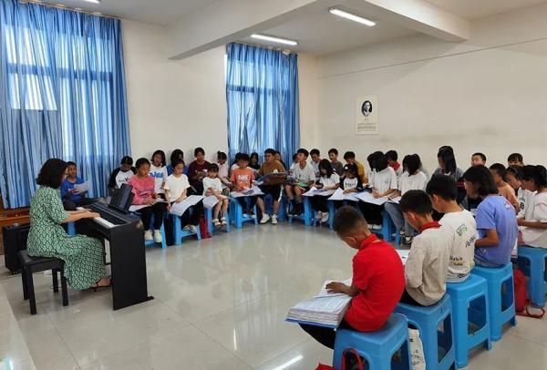 “呦呦鹿鸣”合唱走红!背后的故事令人感动 “呦呦鹿鸣”合唱走红!背后的故事令人感动