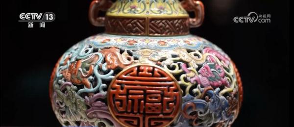 “CHINA”如此惊艳！感受中国陶瓷文化源远流长、生生不息