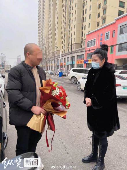 “3岁男孩发病,河北一幼师街头跪地拦车”后续:热心好车主已经找到! “3岁男孩发病,河北一幼师街头跪地拦车”后续:热心好车主已经找到!