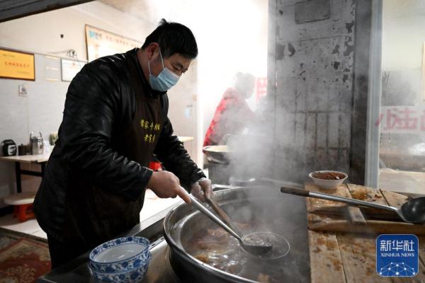 安徽淮南：牛肉汤飘香幸福味