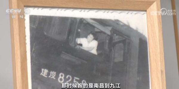 一大批高铁密集开通 在“飞驰”中感受国家发展速度