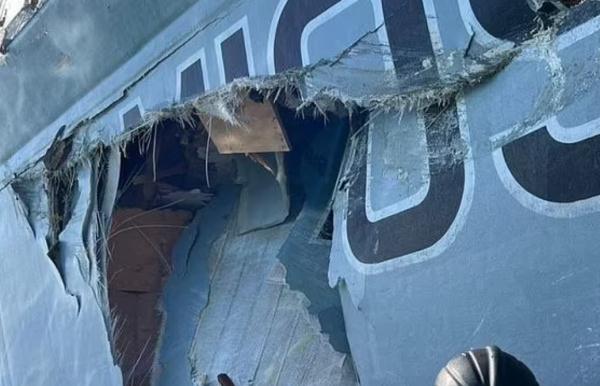 尴尬!英国两艘皇家军舰相撞 尴尬!英国两艘皇家军舰相撞