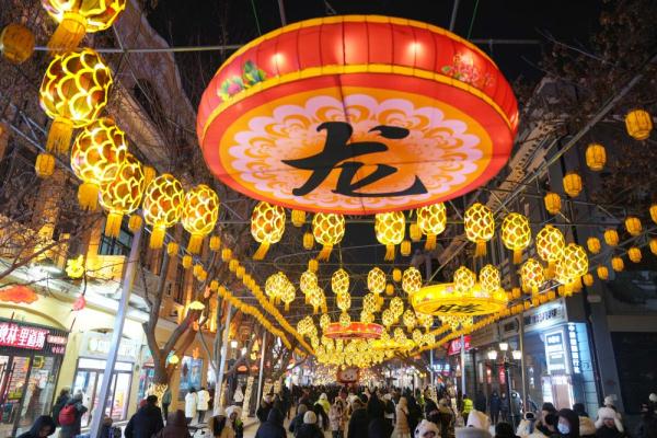“尔滨”街头走一走，邂逅别样乐趣与浪漫