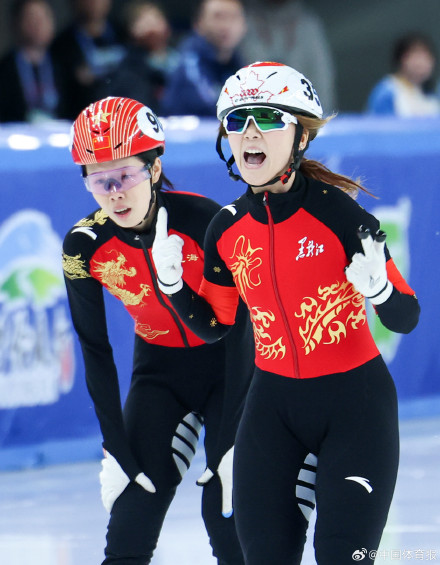 首金！杨婧茹获冬青奥会短道速滑女子1500米金牌