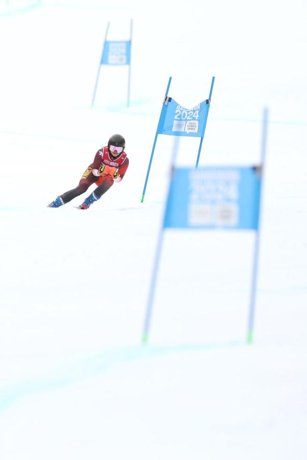 冬青奥会 | 中国队首次参加冬青奥会高山滑雪速度类项目竞赛