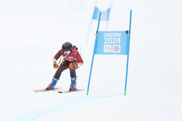 冬青奥会 | 中国队首次参加冬青奥会高山滑雪速度类项目竞赛