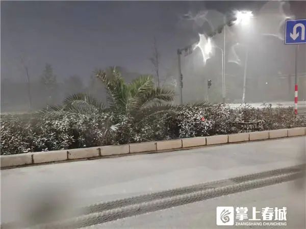 “冻真格”！昆明今早下雪啦！辖区内这几条高速已临时封闭！