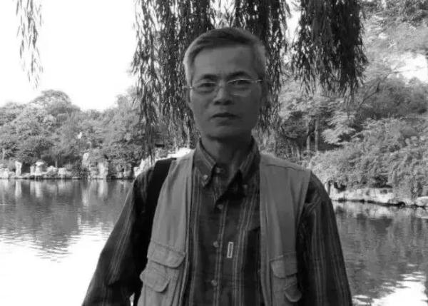 清华大学突传讣告！哲学系胡伟希教授于凌晨逝世