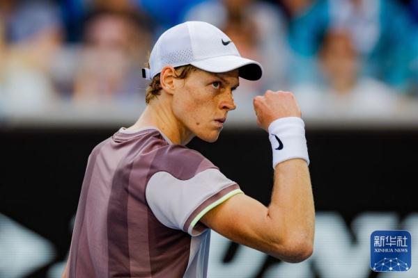澳网:辛纳晋级八强 澳网:辛纳晋级八强