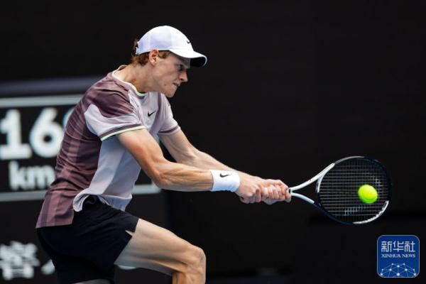 澳网:辛纳晋级八强 澳网:辛纳晋级八强