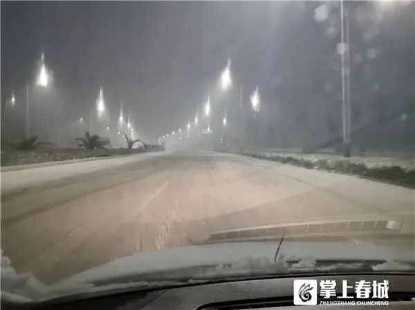 “冻真格”！昆明今早下雪啦！辖区内这几条高速已临时封闭！