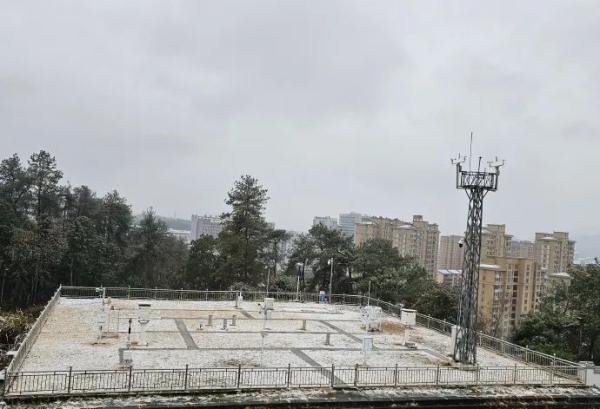 福建下雪了！网友纷纷晒出雪景