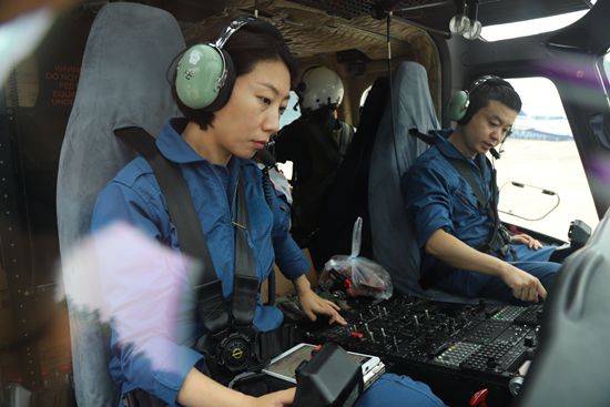 警航“女飞”张明：从派出所内勤到“空中尖兵”