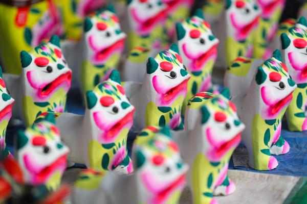 山东高密：非遗泥塑贺新春