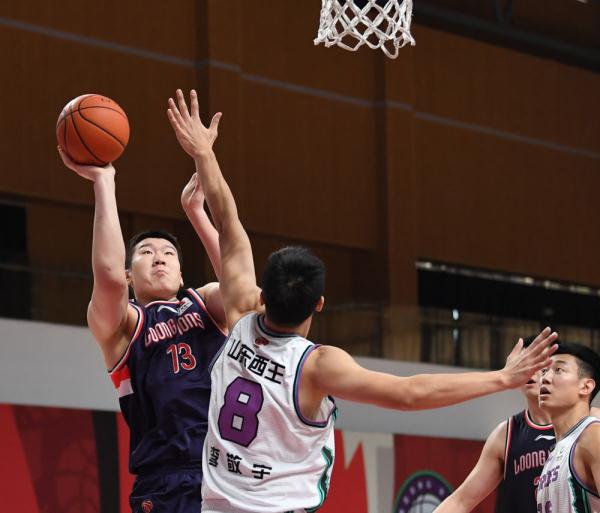 李炎哲转投新疆男篮