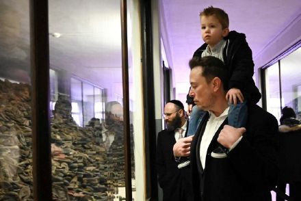 马斯克参观奥斯威辛集中营后说：“让人深感悲痛和不幸”