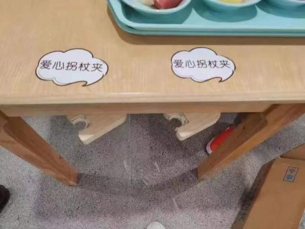 零下4°C寒潮下的社区食堂,上海怎样保障老人的温暖“食”光? 零下4°C寒潮下的社区食堂,上海怎样保障老人的温暖“食”光?