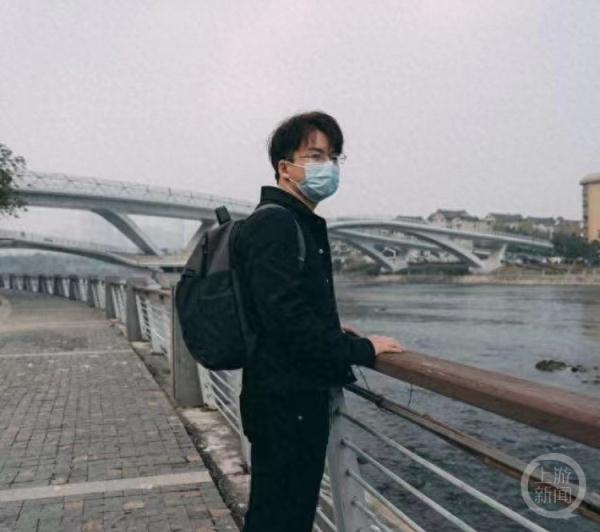 成都地铁被诬陷偷拍男子辞职：维权太耗精力，工作受影响