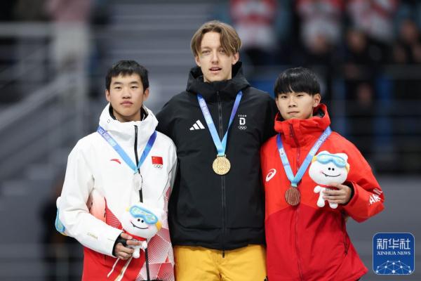 冬青奥会丨潘宝硕获速度滑冰男子1500米亚军