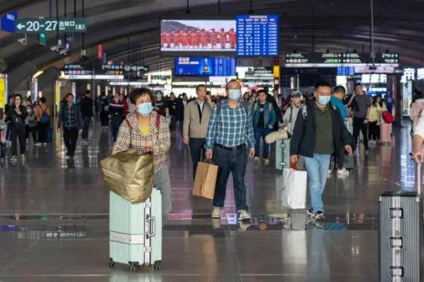 广铁预计：节前客流高峰在2月3日