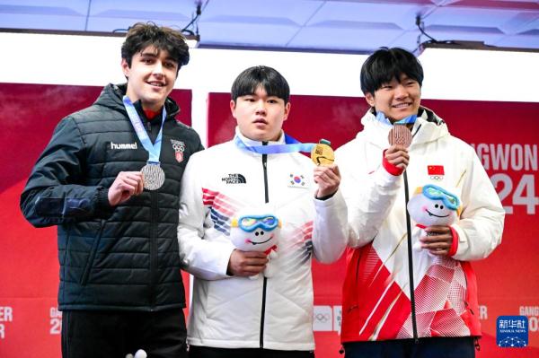 冬青奥会|雪车——男子单人:匙翔宇获铜牌 冬青奥会|雪车——男子单人:匙翔宇获铜牌