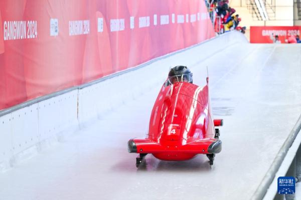 冬青奥会|雪车——男子单人:匙翔宇获铜牌 冬青奥会|雪车——男子单人:匙翔宇获铜牌