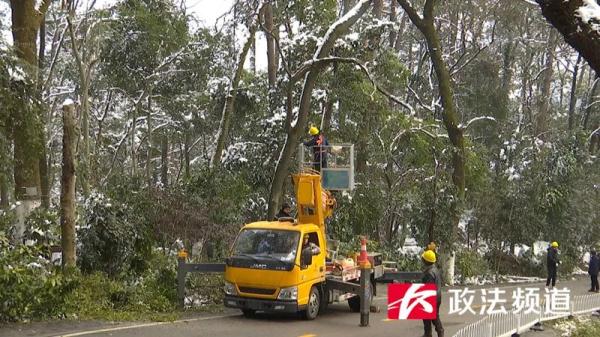 雪后岳麓山何时恢复开放?回应来了 雪后岳麓山何时恢复开放?回应来了