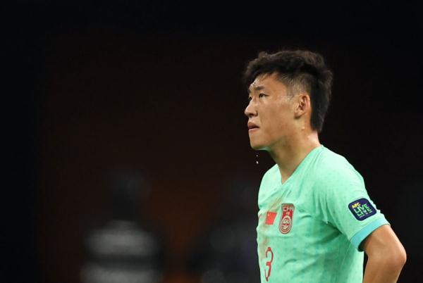 体育时评：中国足球的时间都去哪了？