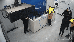 事发厦门!女子跑派出所问:我是不是在逃犯罪嫌疑人?结果...... 事发厦门!女子跑派出所问:我是不是在逃犯罪嫌疑人?结果......