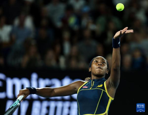 澳网：萨巴伦卡晋级女单决赛