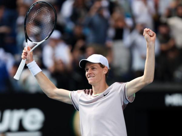 辛纳爆冷淘汰焦科维奇 首进澳网决赛 辛纳爆冷淘汰焦科维奇 首进澳网决赛