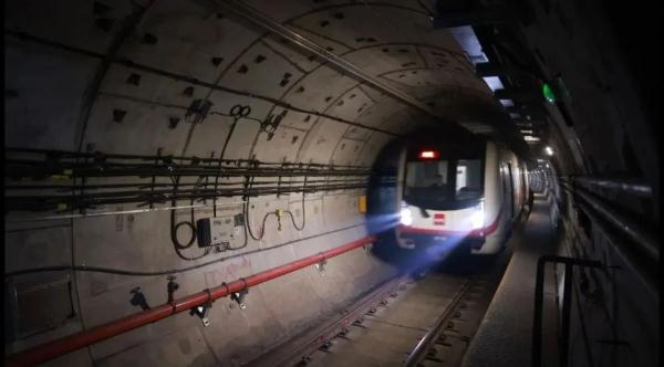 西安地铁运营时间有变! 西安地铁运营时间有变!