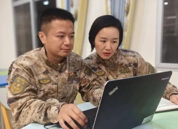 双军人夫妻,同立三等功! 双军人夫妻,同立三等功!