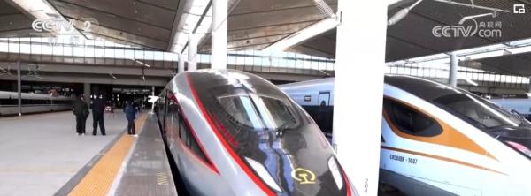 涌动春意与活力 道路“焕新”为“流动的中国”注入强劲动力