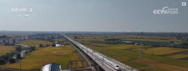 涌动春意与活力 道路“焕新”为“流动的中国”注入强劲动力