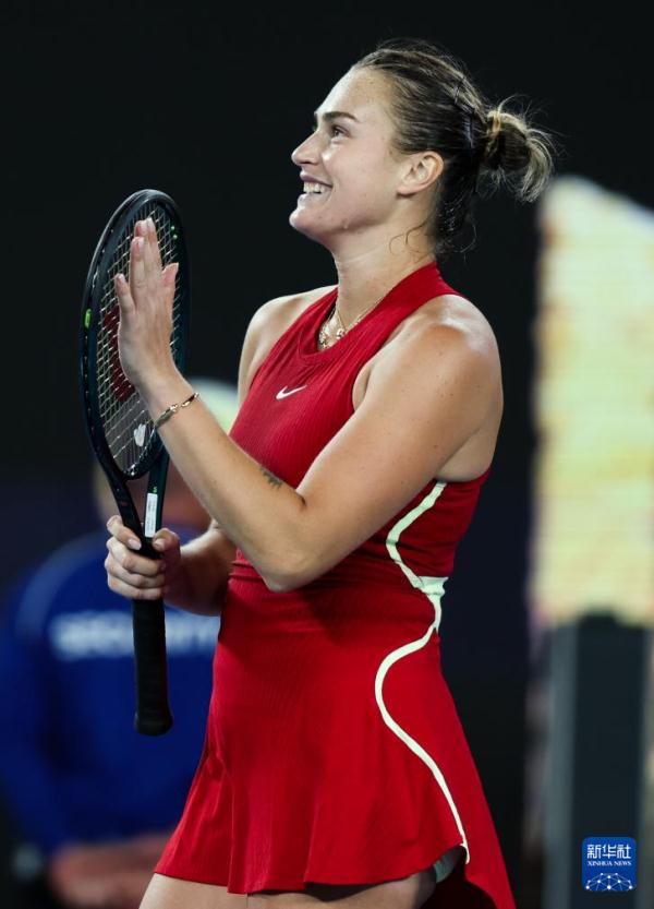 澳网：萨巴伦卡晋级女单决赛