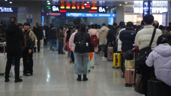 2024年春运今日开启 重庆火车站预计发送旅客770万人次 2024年春运今日开启 重庆火车站预计发送旅客770万人次