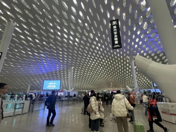 今天正式开启！深圳这些地方已人山人海！多图直击→