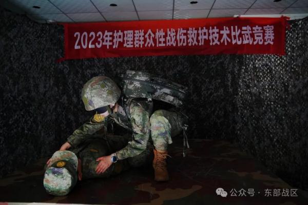 这个女文职，荣立二等功！