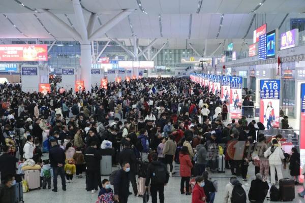 今天正式开启！深圳这些地方已人山人海！多图直击→